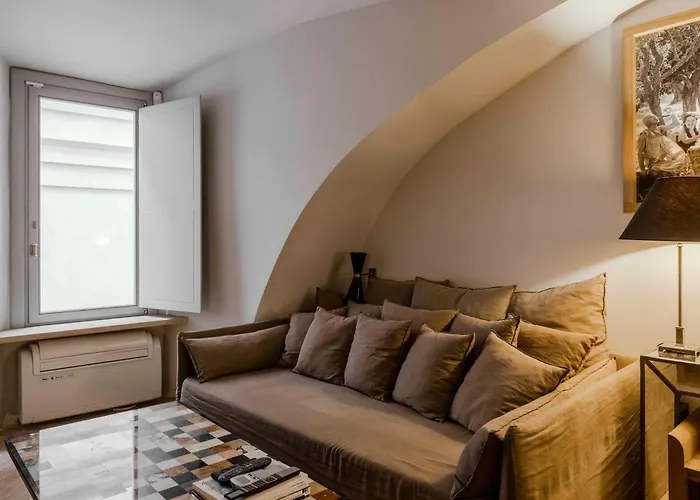 Piazza Navona Luxury Loft