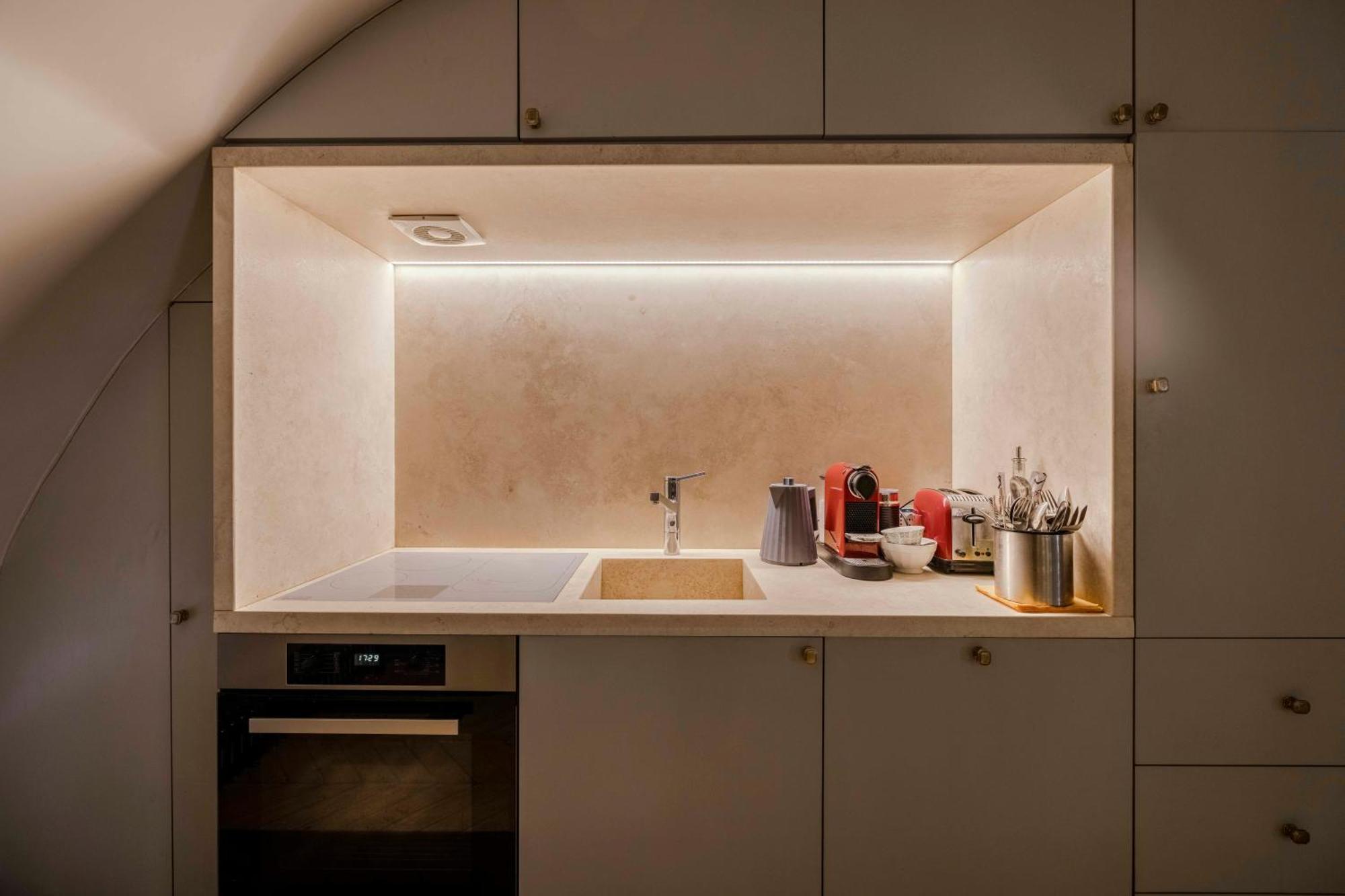 Piazza Navona Luxury Loft Apartment Rome