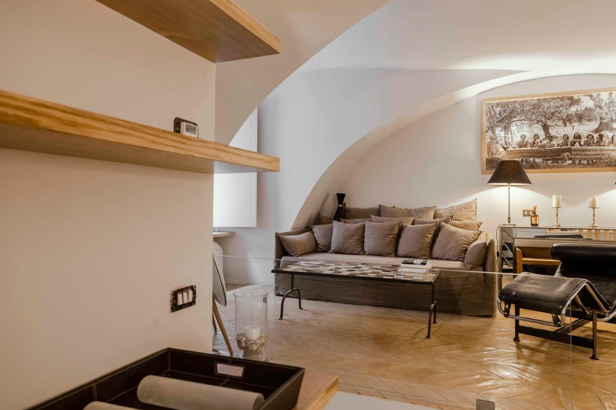 Piazza Navona Luxury Loft Apartment
